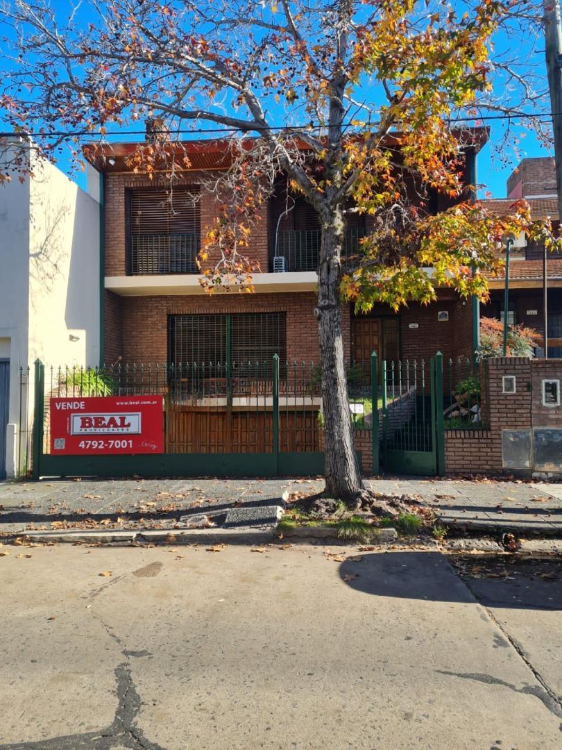 Venta Hermoso Chalet en Martinez