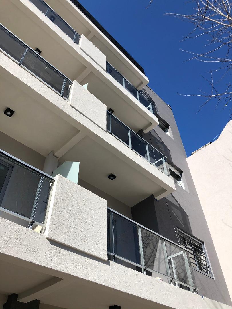 Departamento en Venta en Adrogue, USD 135.000