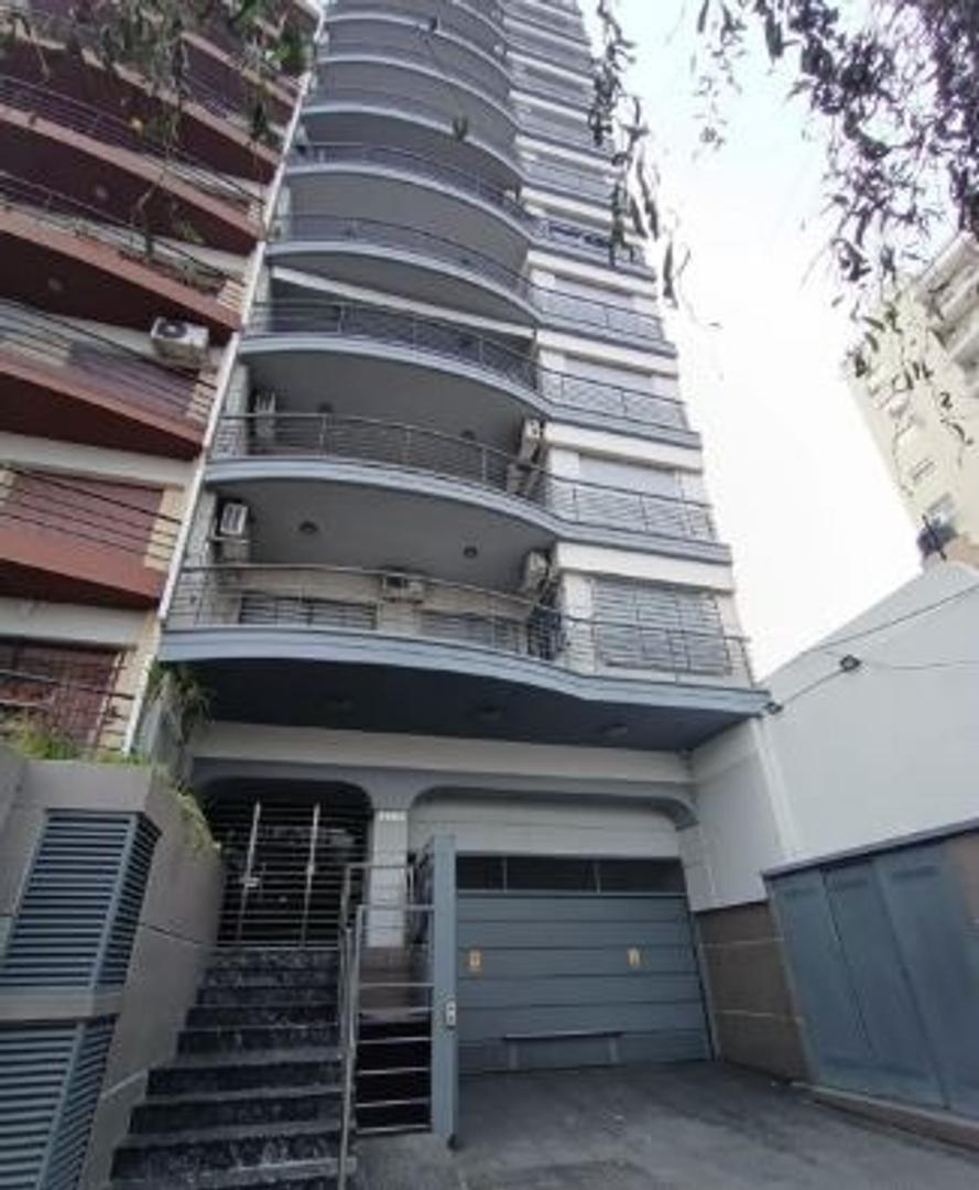 Av. Mitre 6000, Piso 2