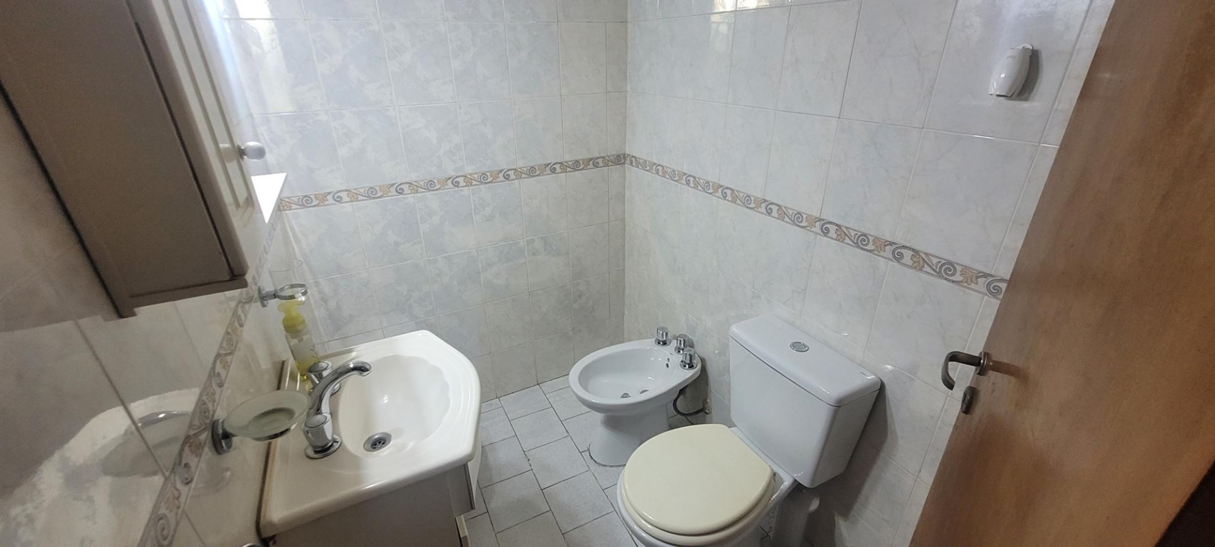 Casa en Venta en Castelar Sur, USD 79.500