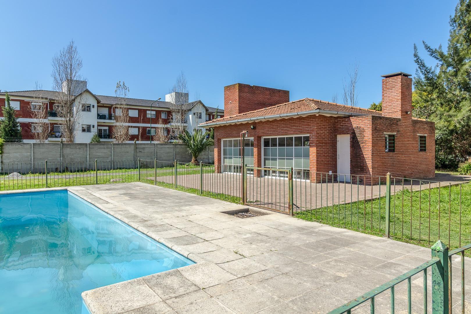 Esquel 1399 , Piso 6