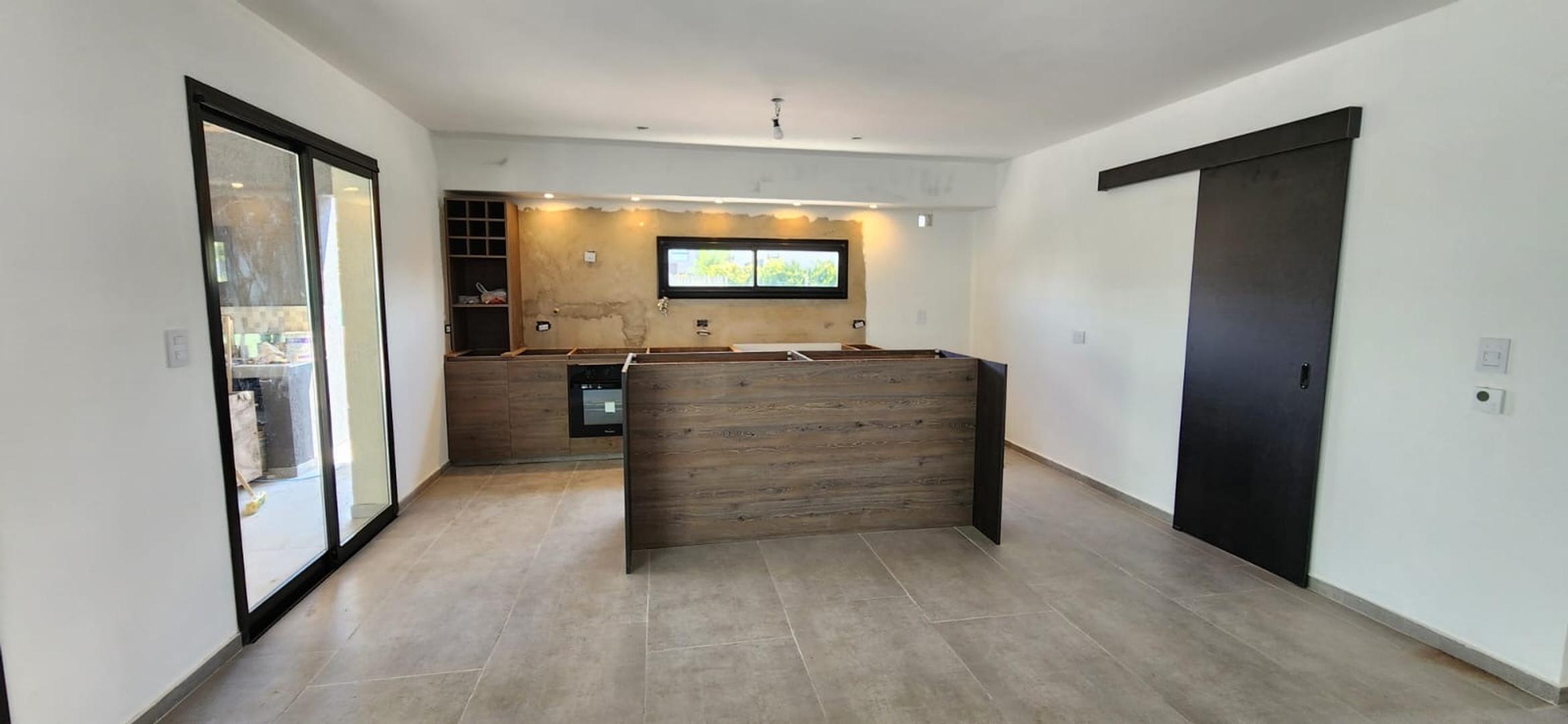 Barrio Santa Emilia Casa A Estrenar