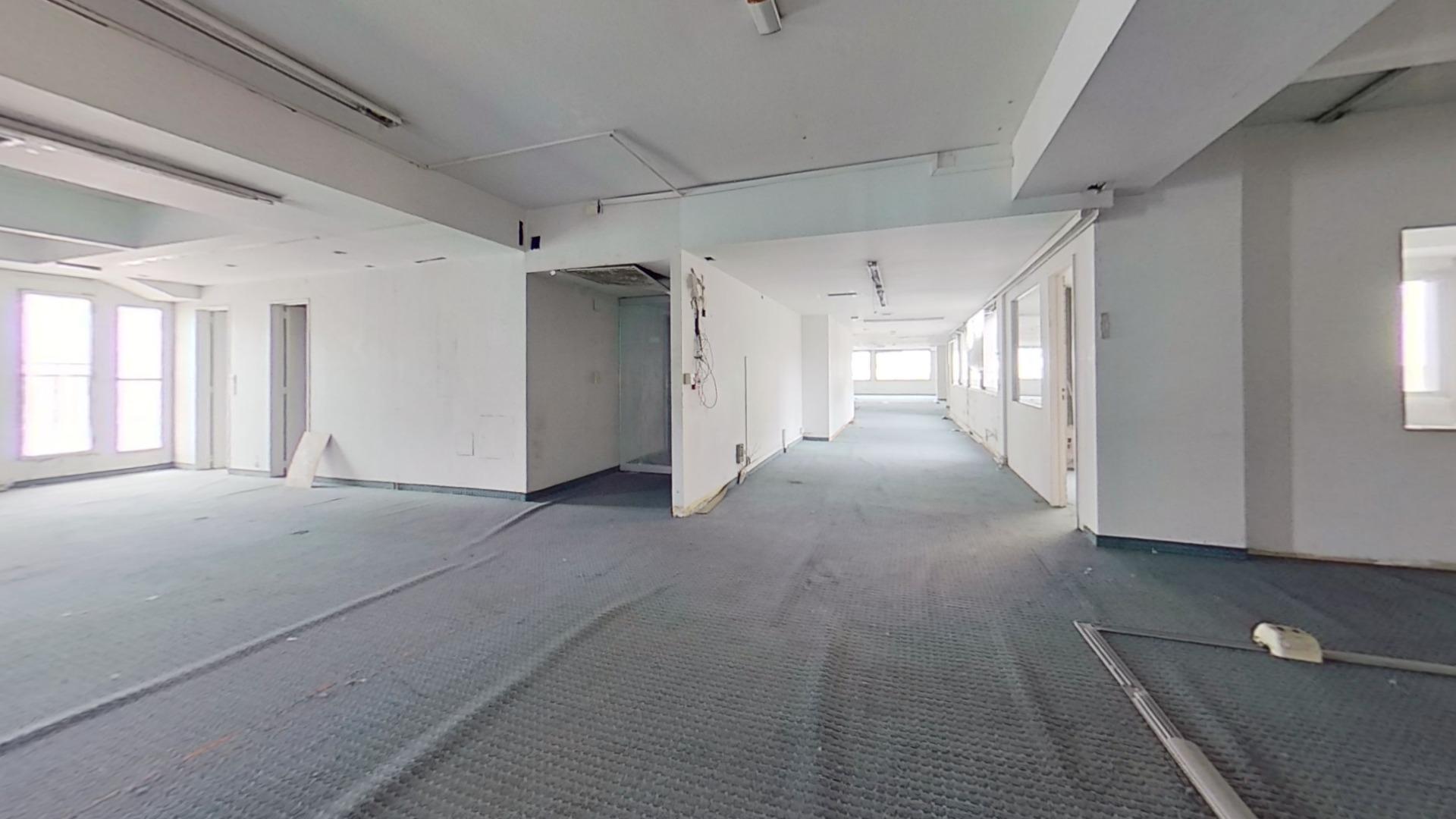 OFICINA EDIFICIO CORPORATIVO 195 M2