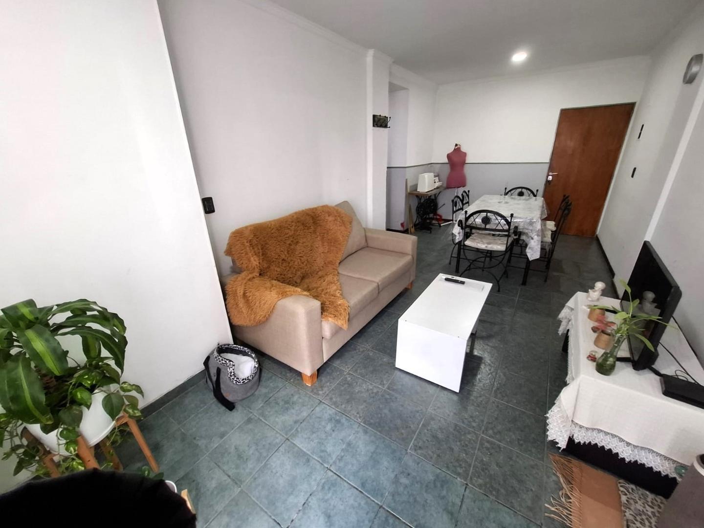VENTA CIUDAD MADERO 3 AMB CON ESPACIO COCHERA OPORTUNIDAD