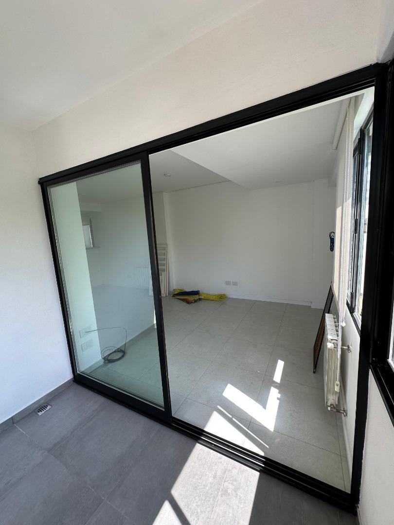 Departamento a nuevo reciclado de 3 dormitorios