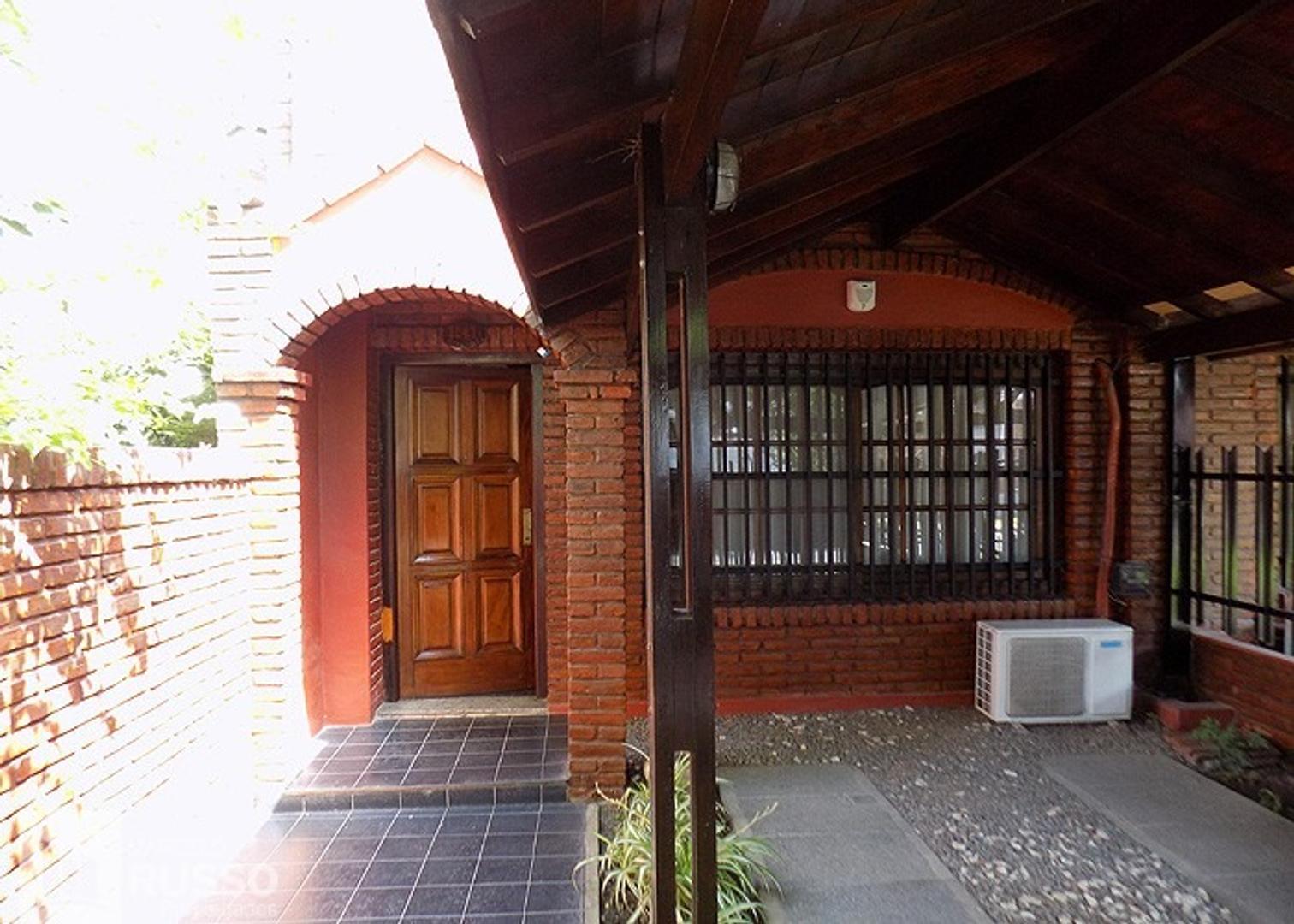 Depto Tipo Casa en Venta de 4 ambientes