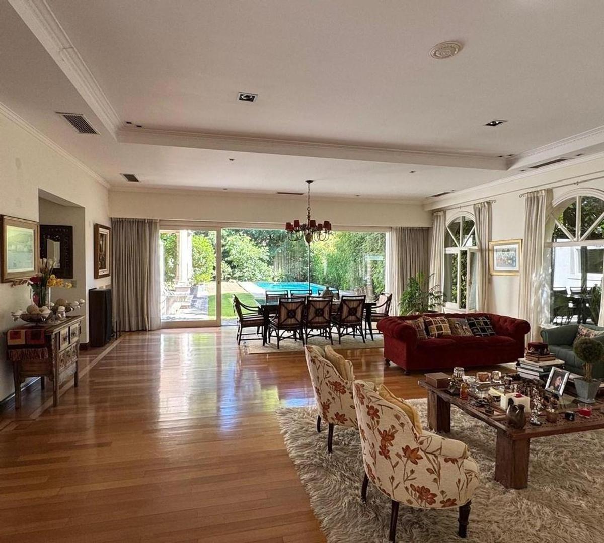 Casa  en Venta en Acassuso, San Isidro, G.B.A. Zona Norte