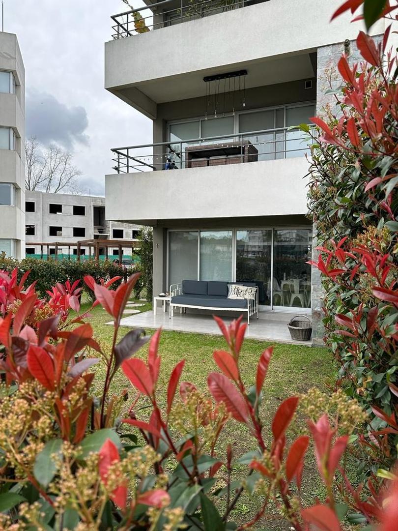 Departamento Lagoon Pilar en Planta Baja en venta