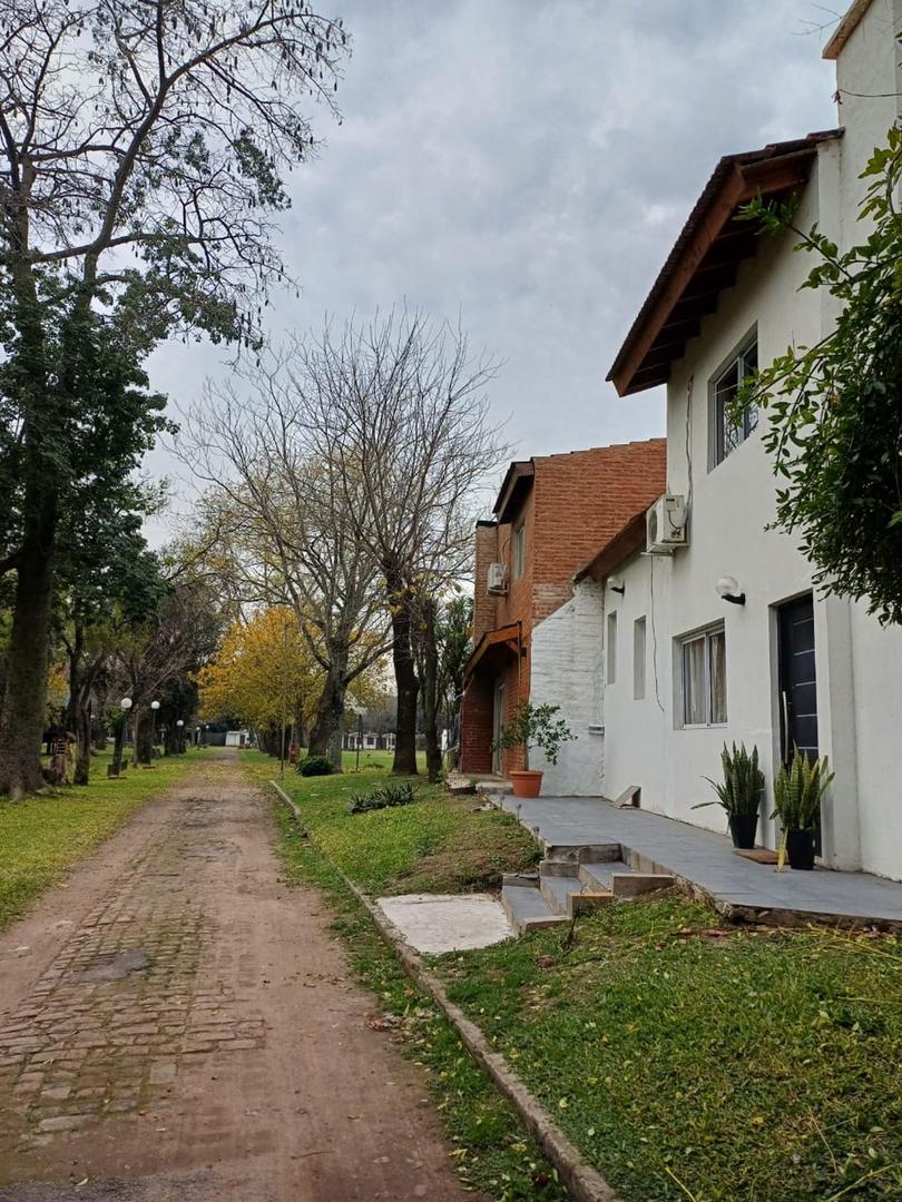 VENTA DUPLEX EN COUNTRY 3 AMBIENTES EN MONTE GRAND