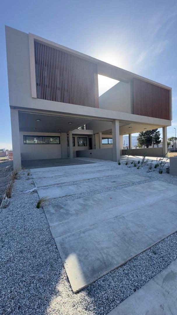 Duplex en venta - Zona Norte