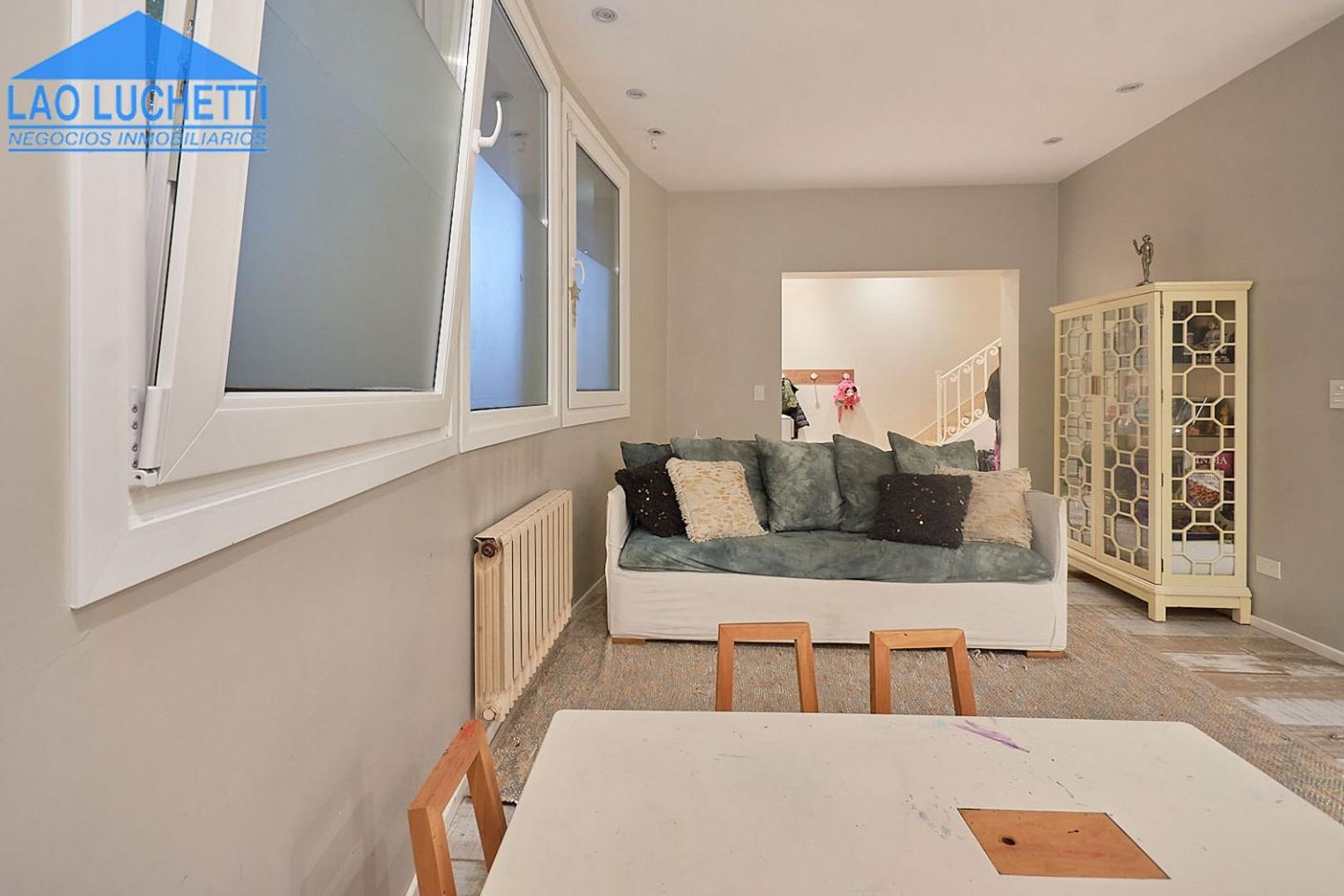 Casa 4 ambientes con 3 baños