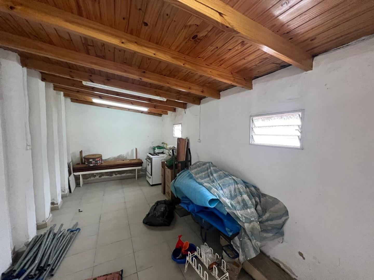 Casa 3 ambientes con 2 baños