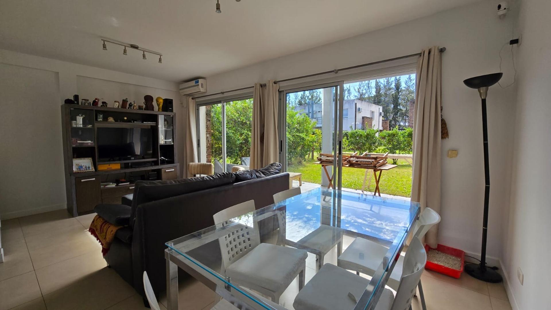 Departamento 4 ambientes con 3 baños