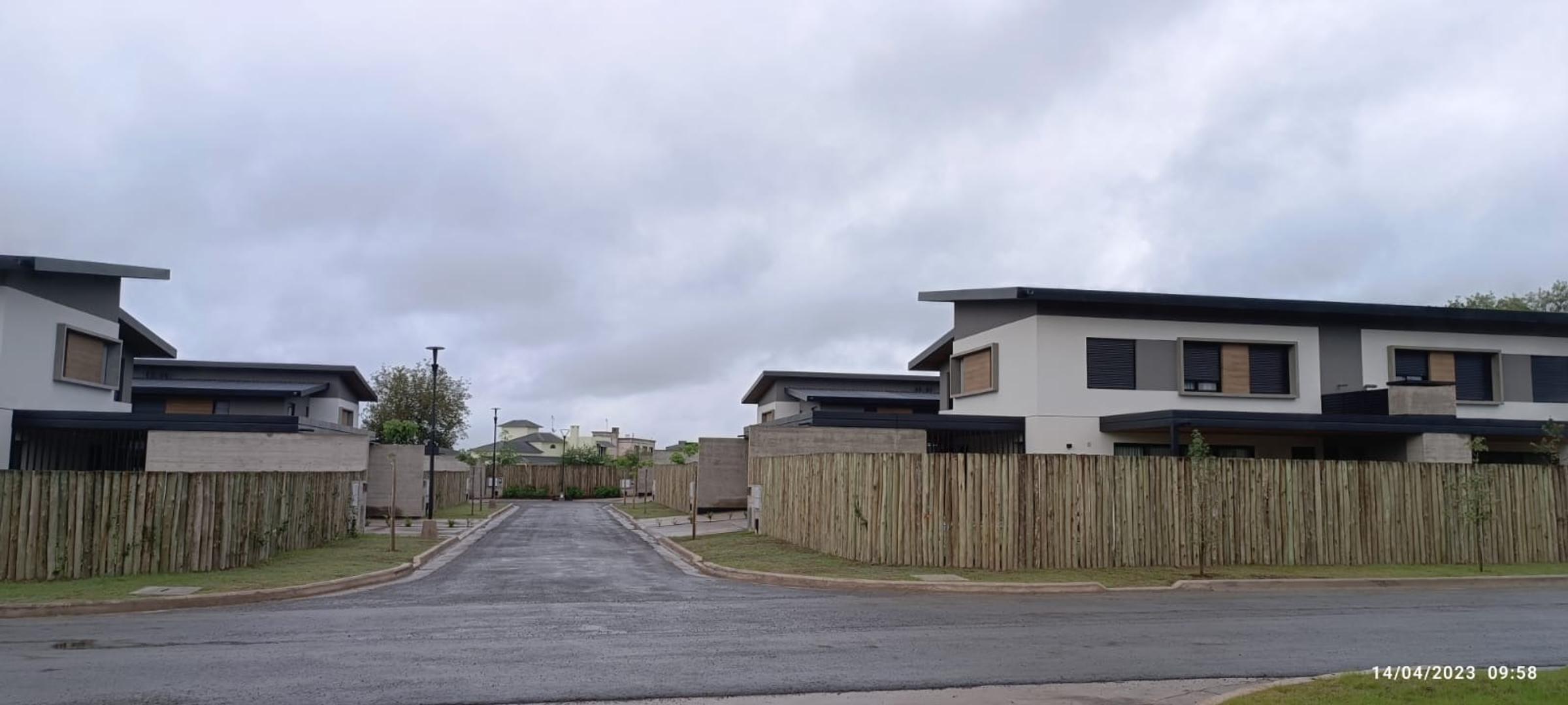 Casa en Venta en San Lorenzo Chico, USD 270.000