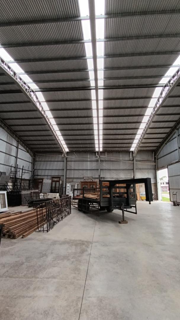 Avenida Mario Bravo 2100