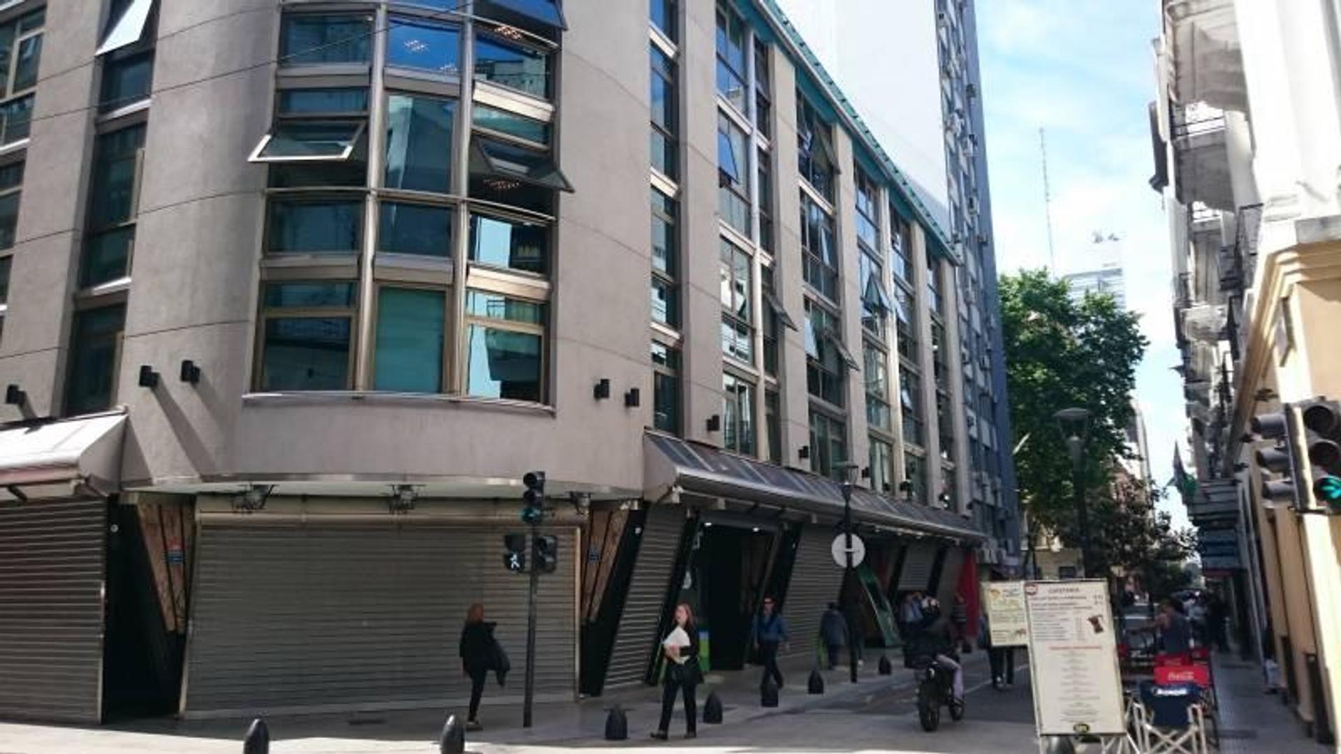 Planta libre al frente, en esquina, SIN EXPENSAS