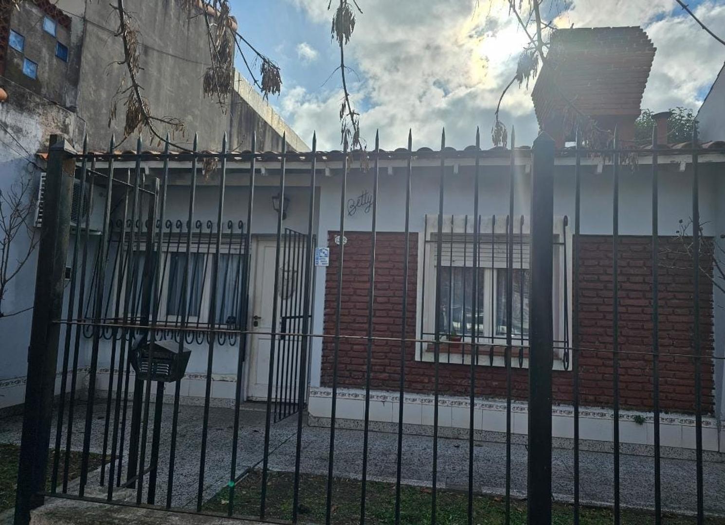 casa 3 ambientes en Barrio Nuevo