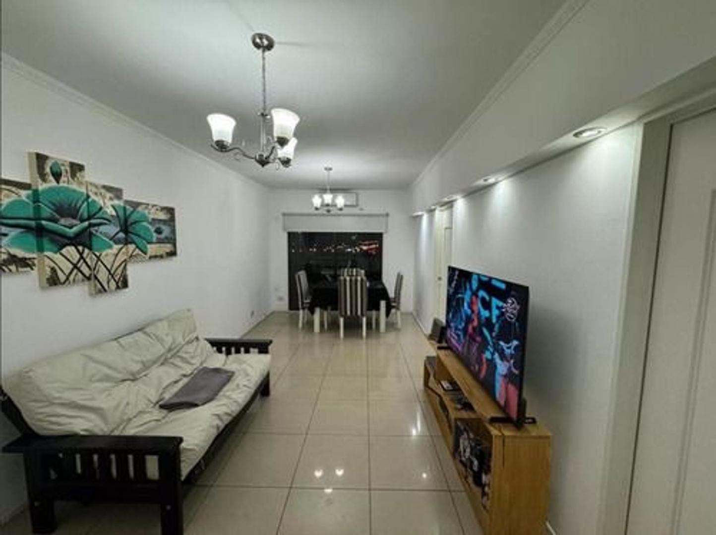 Santiago De Liniers 3118 , Piso 8