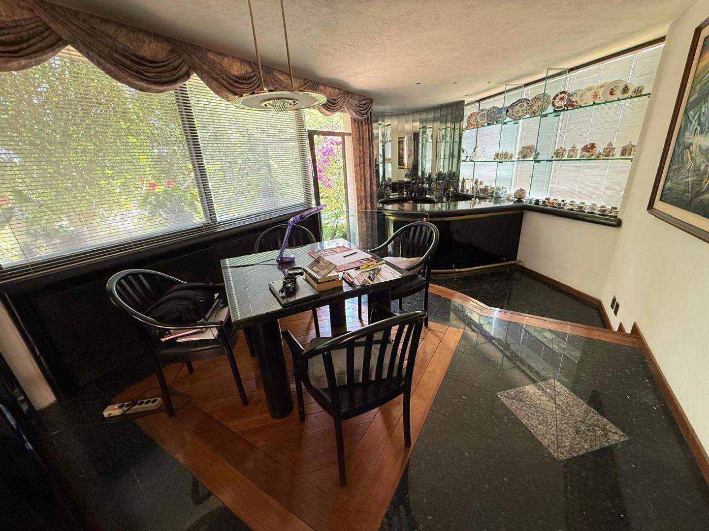 Departamento en Venta de 5 ambientes