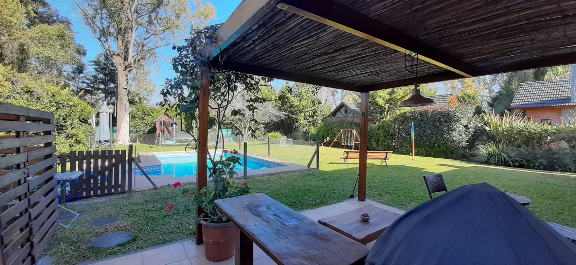 Casa en Venta en Los Berros, USD 460.000
