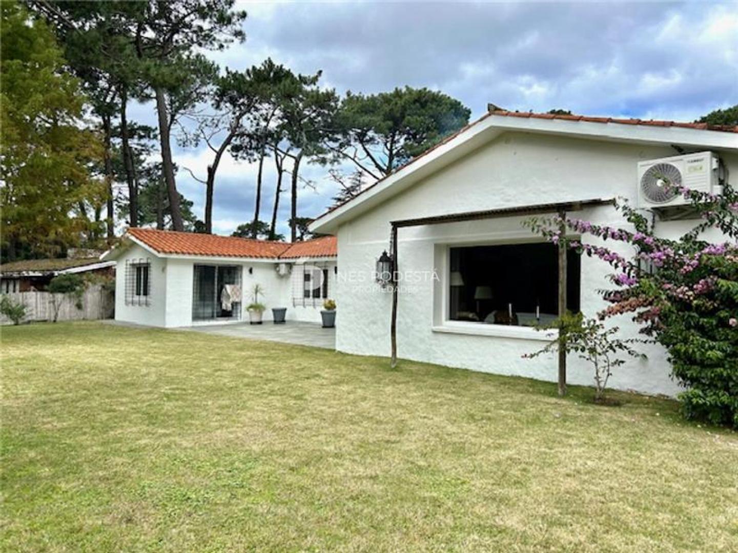 Casa en Alquiler de 4 dormitorios