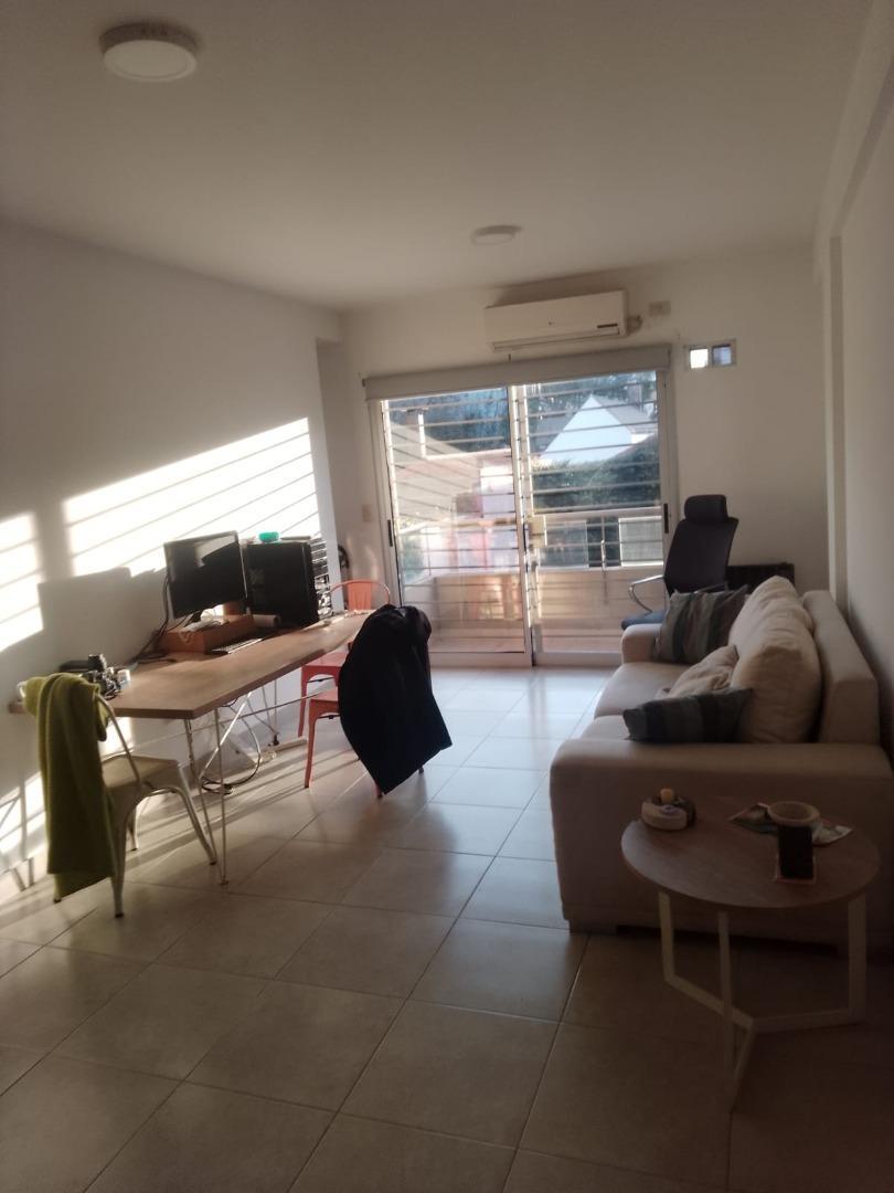 Aristóbulo Del Valle ´300