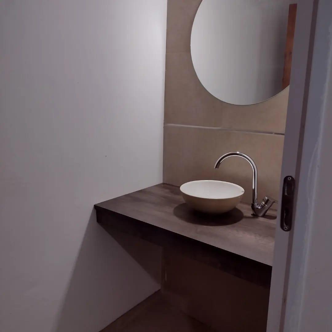 Casa 3 ambientes con 2 baños