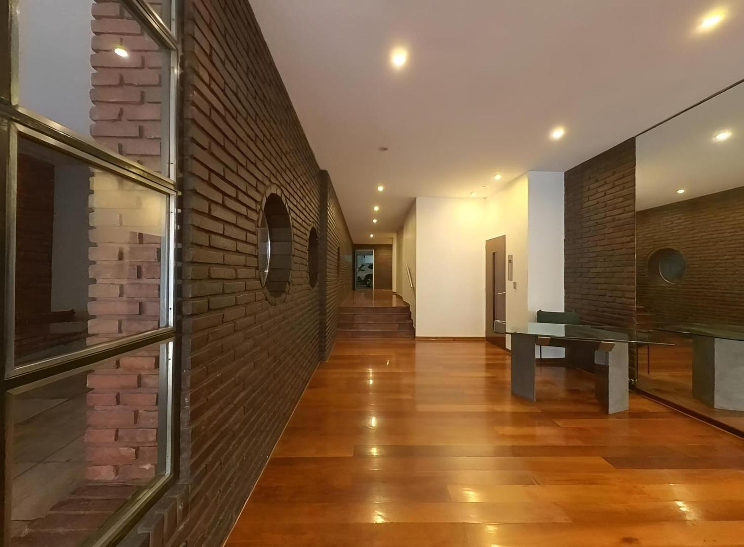 VENTA - 4amb en Ayacucho  entre Posadas y Av Libertdor RECOLETA