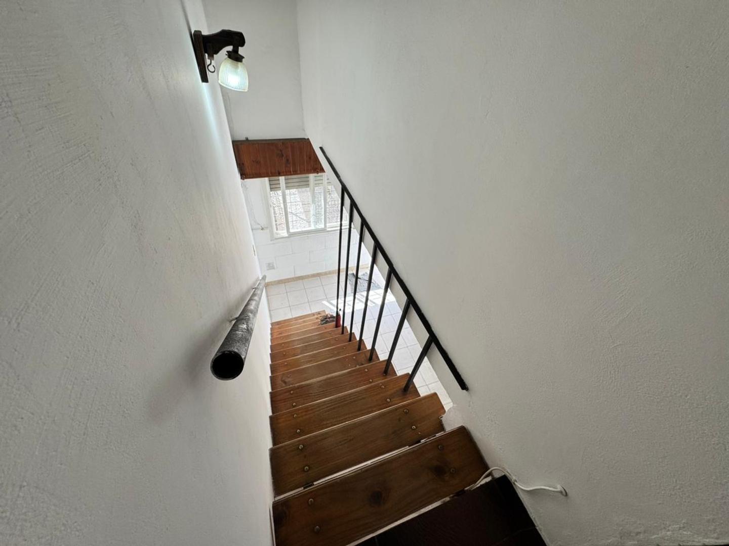 Depto Tipo Casa 3 ambientes con 1 baño