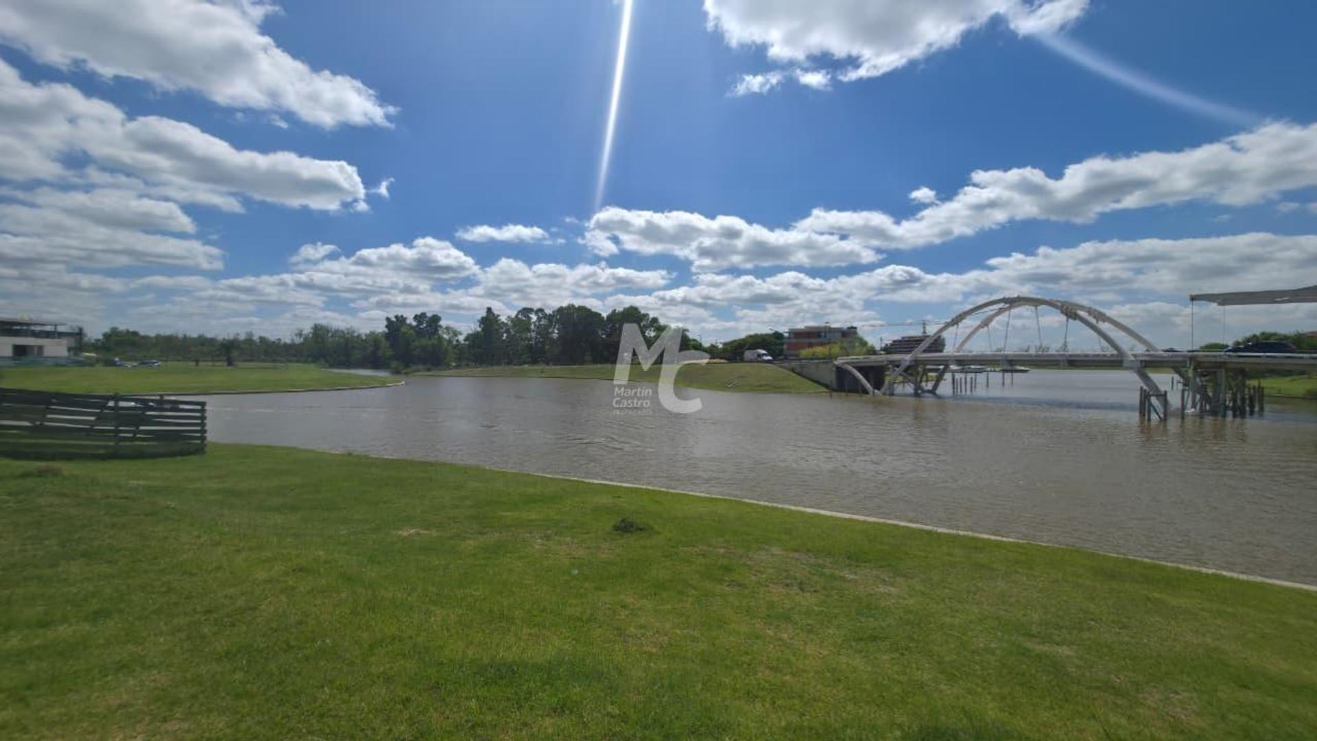 Terreno en Venta de 9110000,0 m2