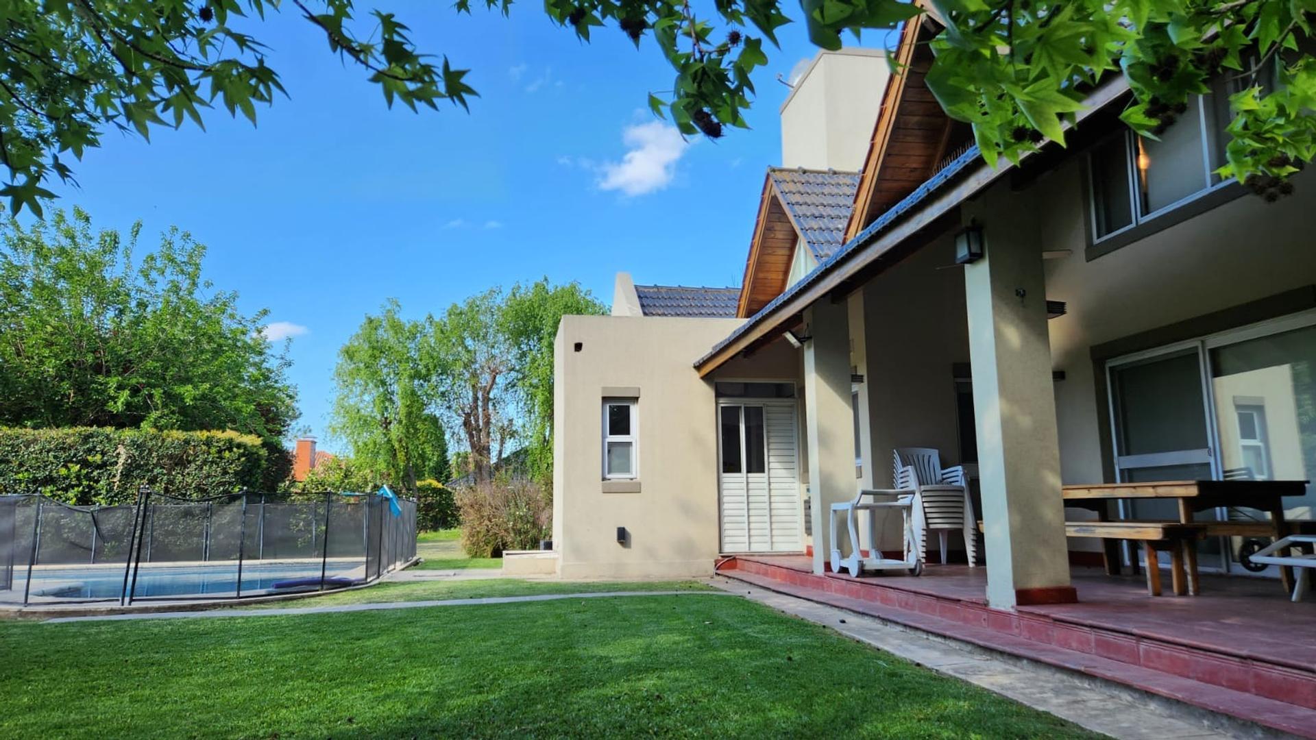 Casa en Venta de 3 dormitorios