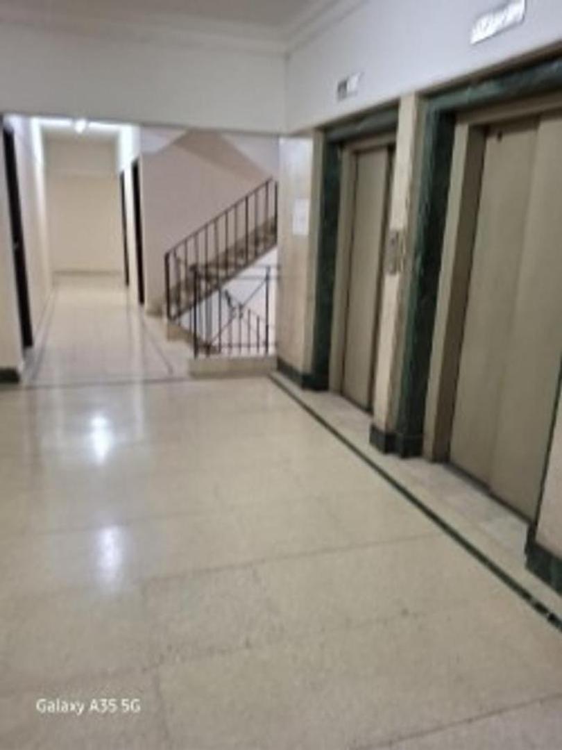 Oficina en Venta 60 años