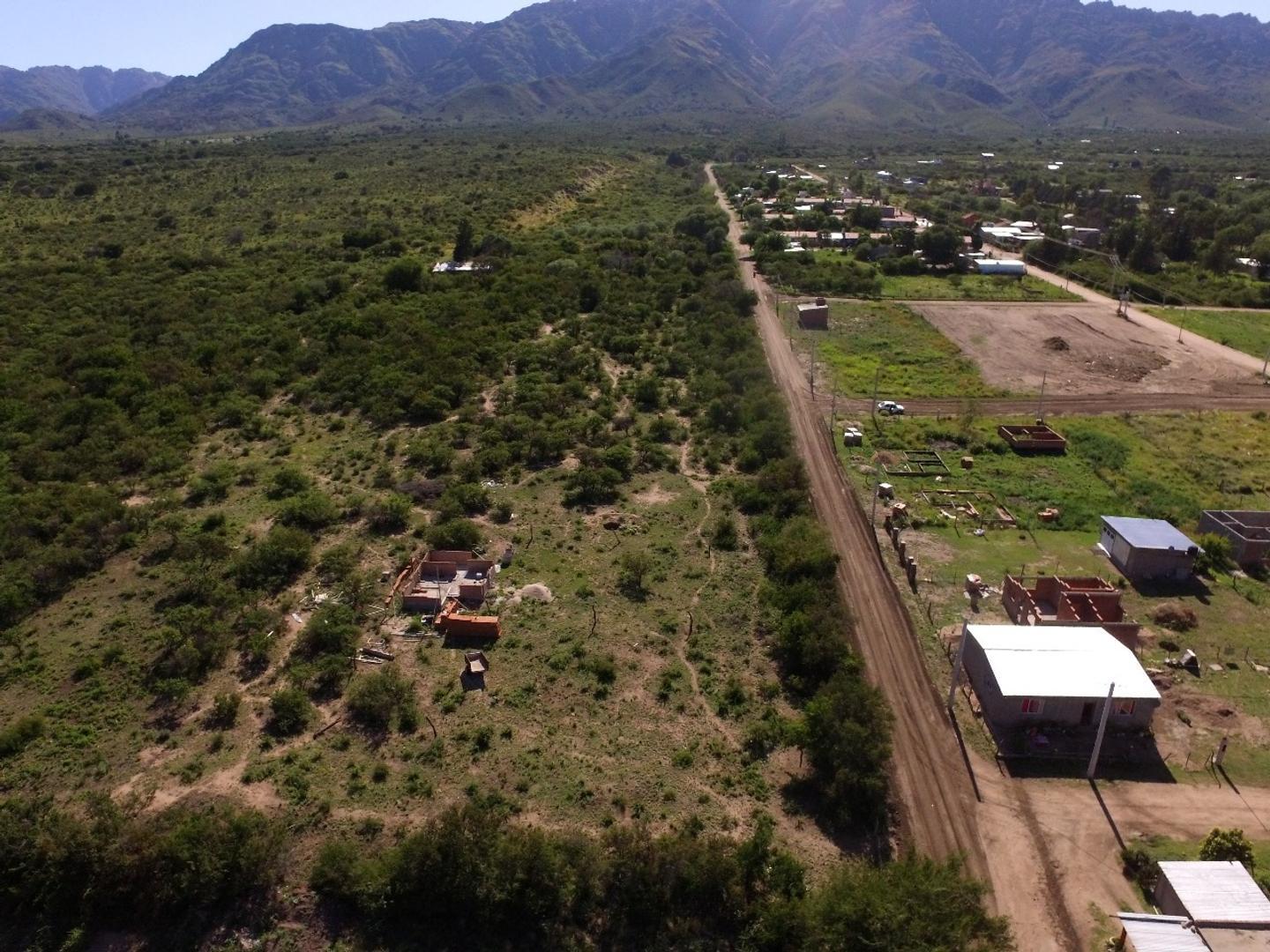 Casa 2 ambientes con 1 baño