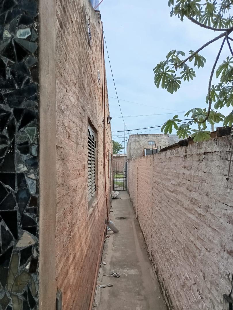 Barranqueras Vendo 2 Casitas en un Terreno 10 x 20