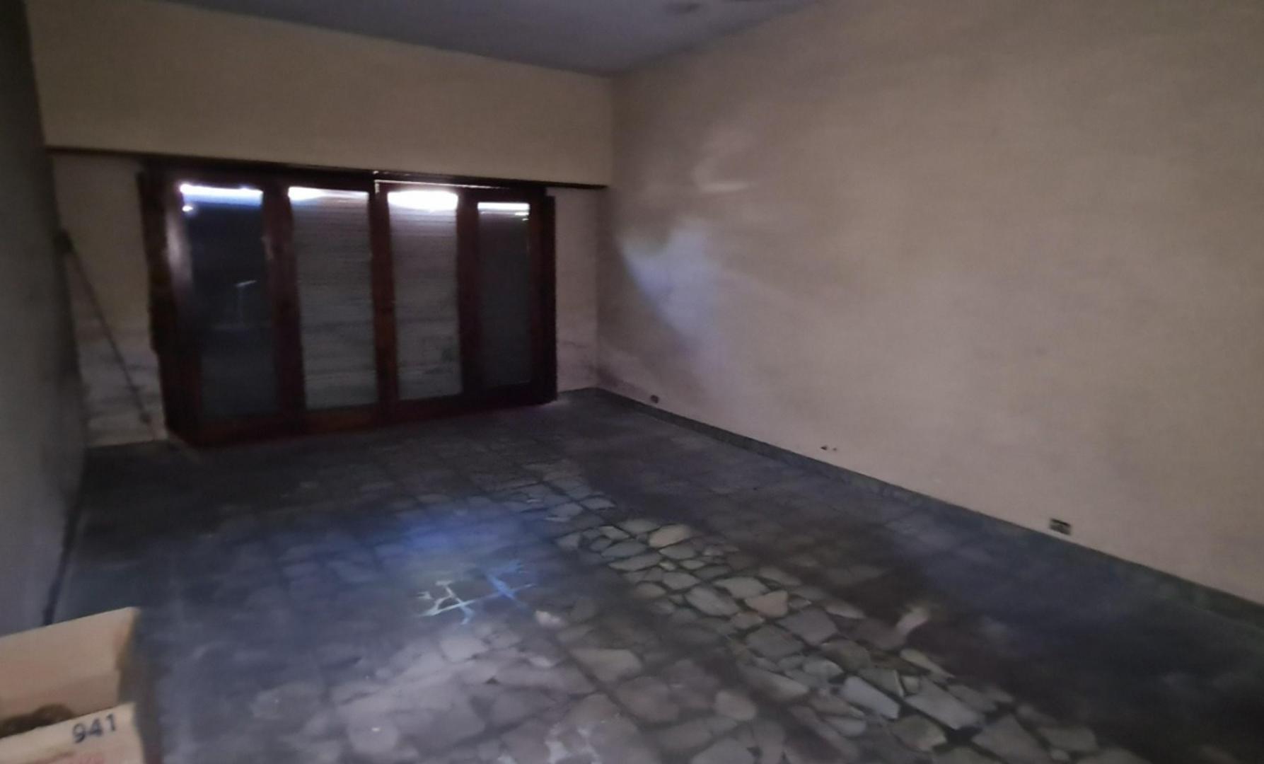 Local en Venta en Villa Adelina, USD 209.000