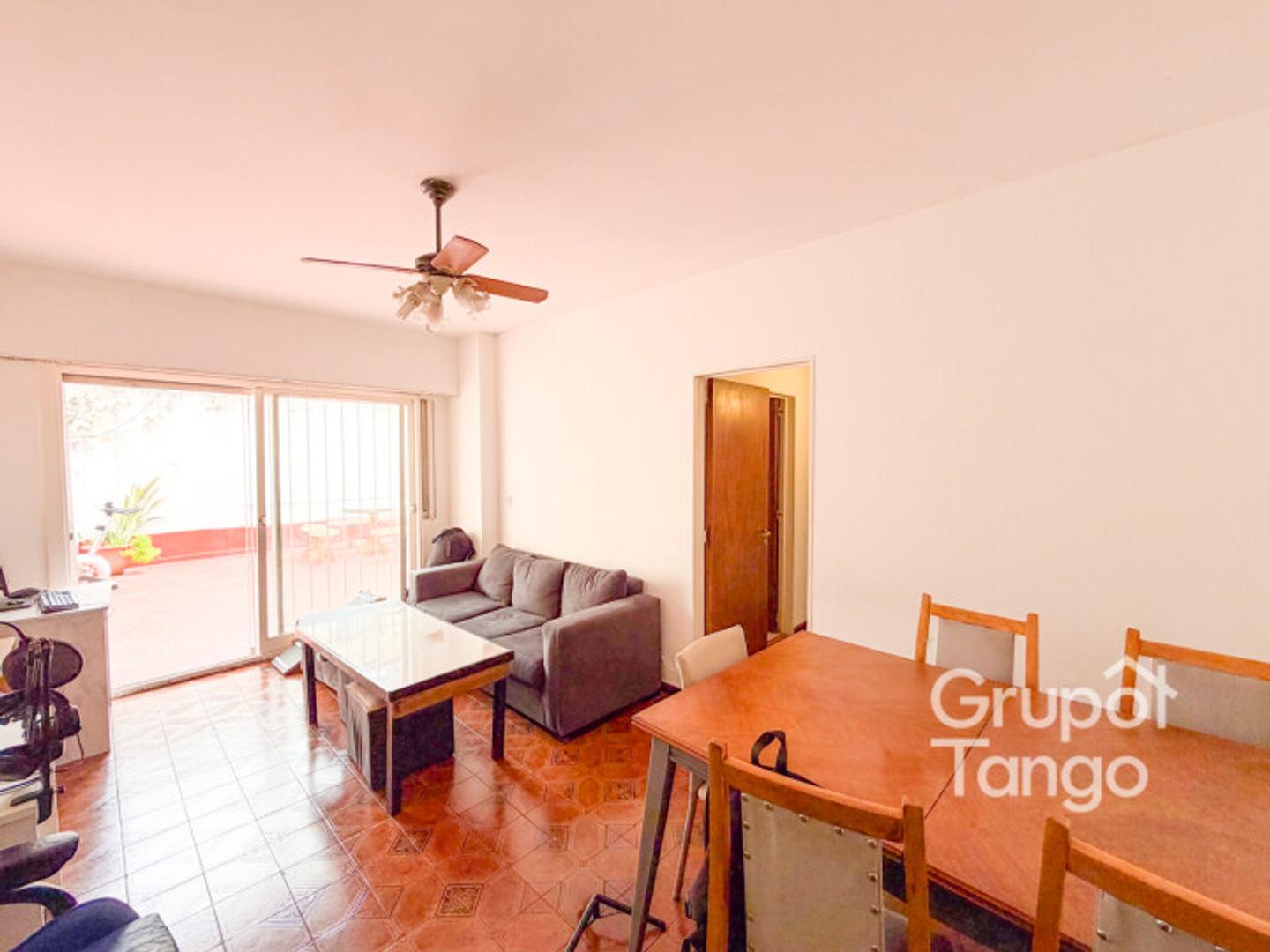 Venta Departamento 1 dormitorio 40 años, 1 cochera, 45m2, Lavalleja 675 ...
