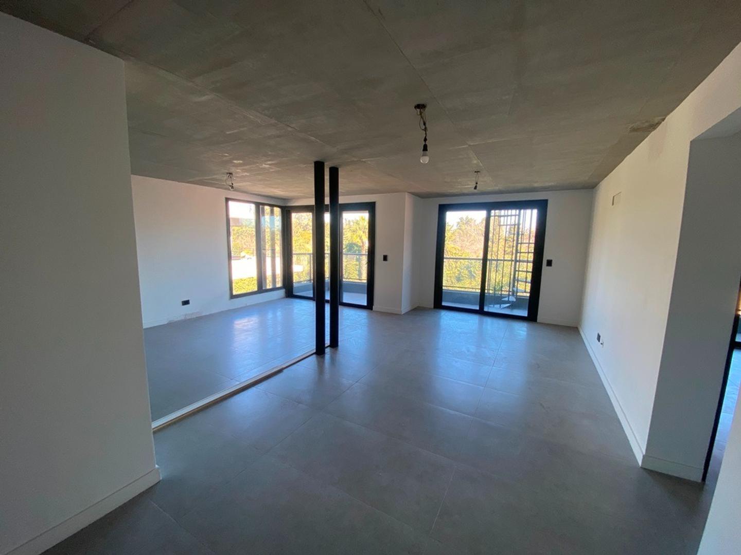 Departamento en Venta con 2 cocheras