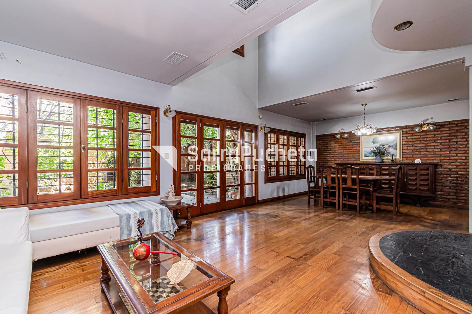 Casa en Venta al Este