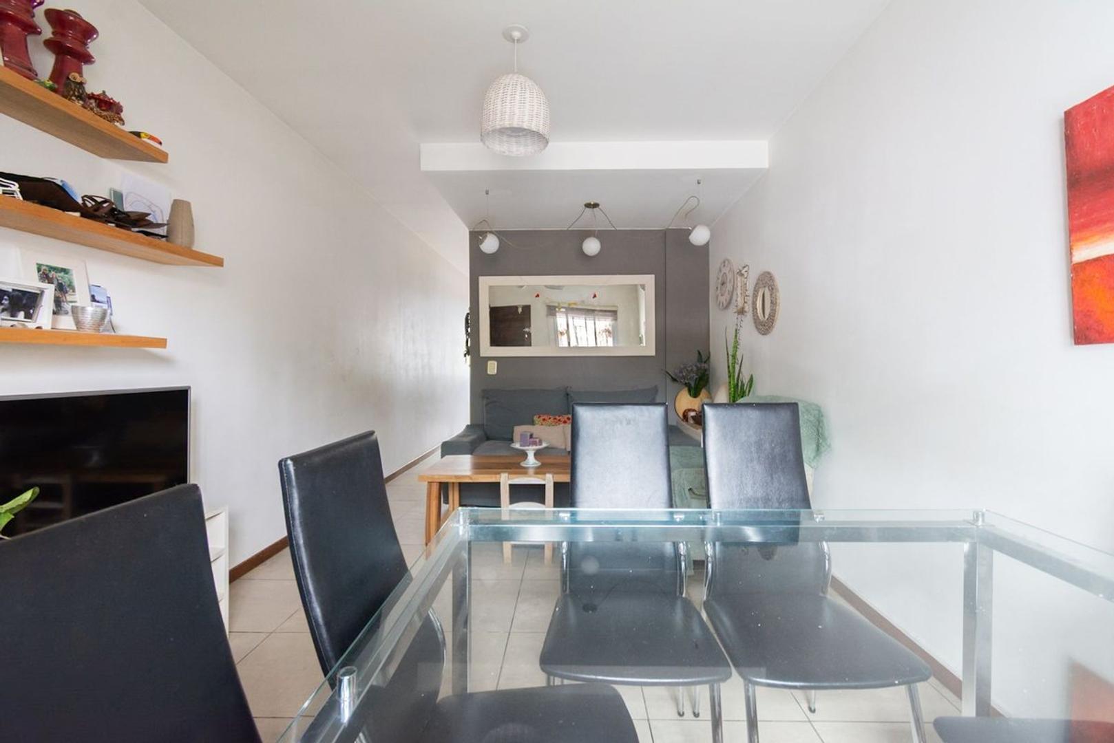 Depto Tipo Casa 3 ambientes con 1 baño