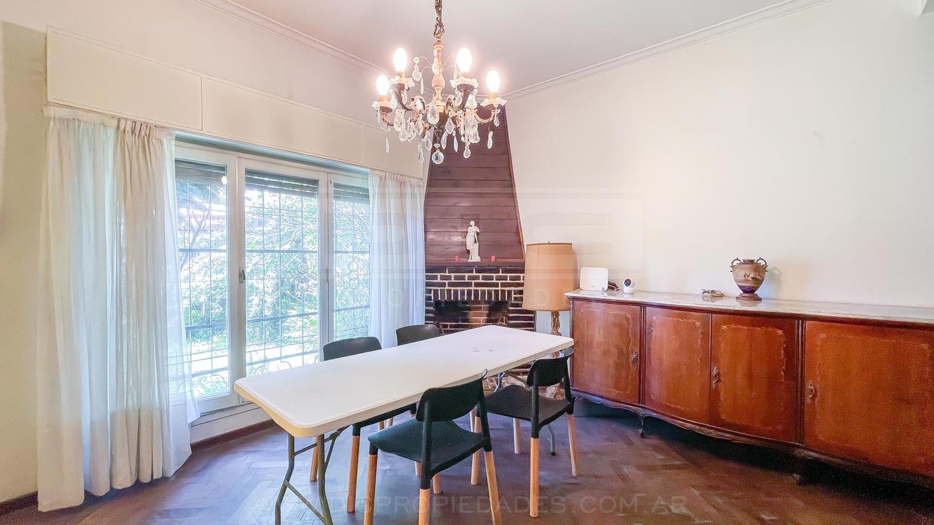 Casa 5 ambientes con 1 baño