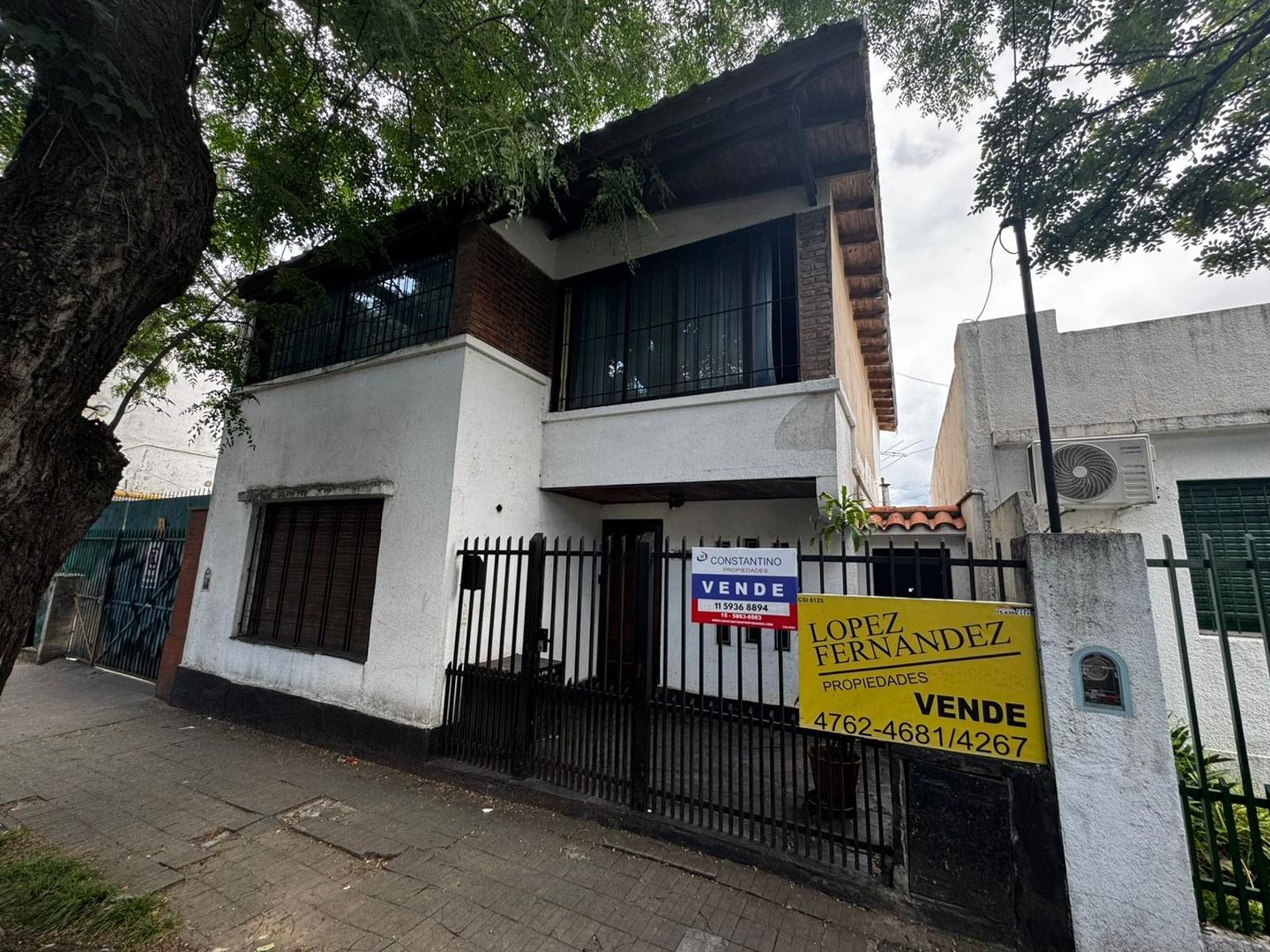 CASA 2 PLANTAS, LOCAL Y VIVIENDA, SOBRE LOTE DE 8,66X20 