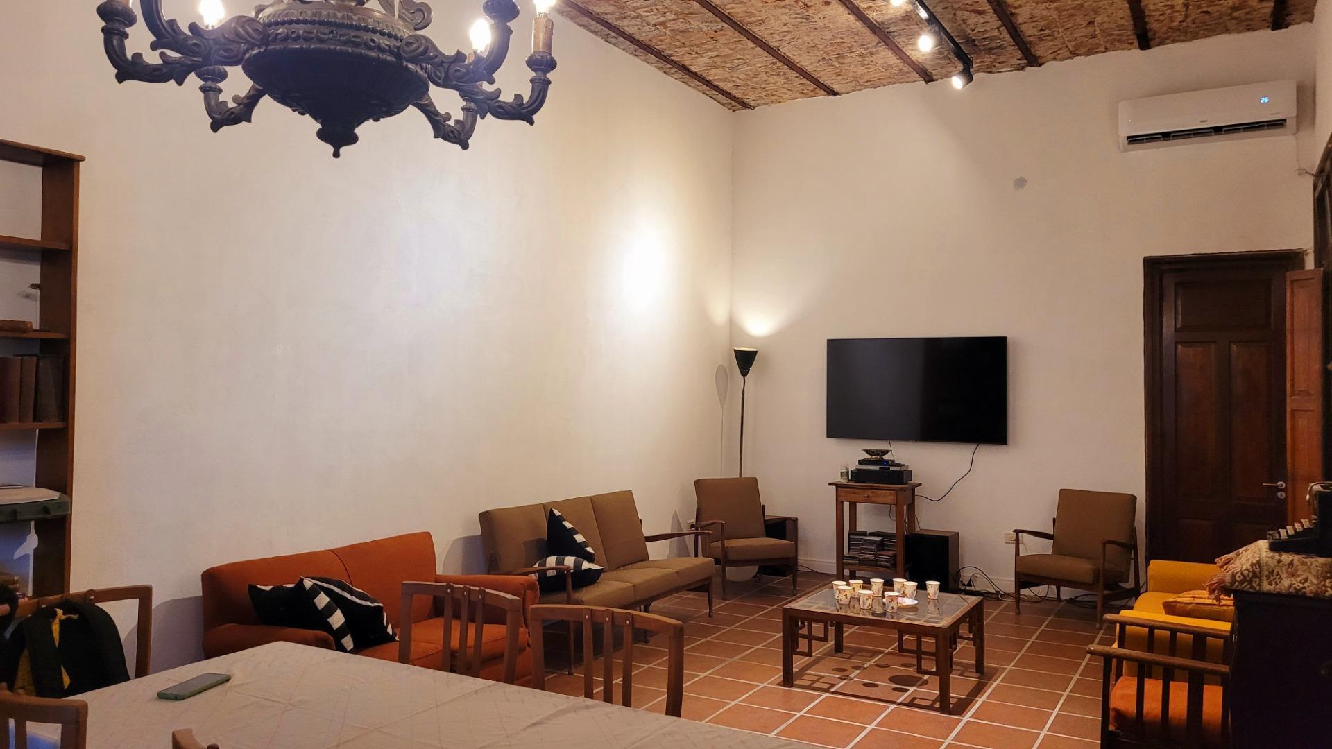 Casa 4 ambientes con 1 baño