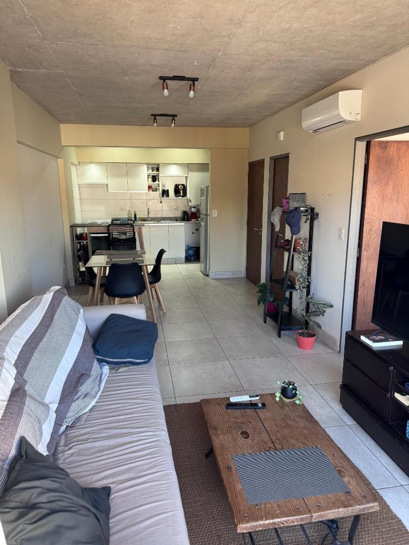 Arenales 100, Piso 2