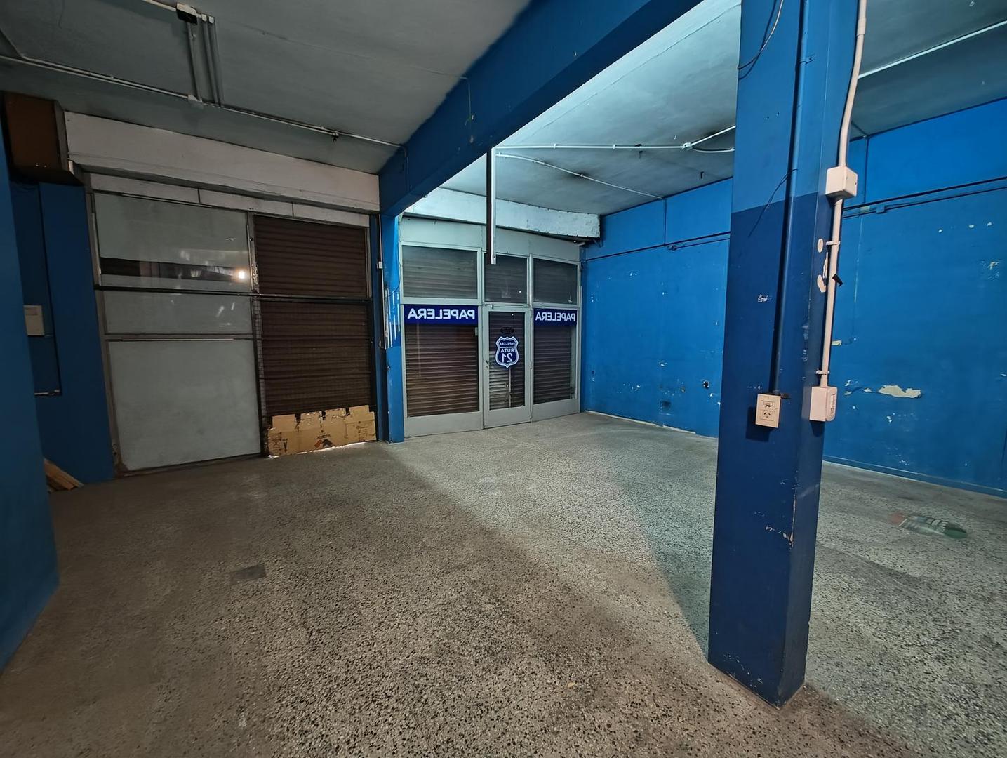 Local en Alquiler en Gregorio de Laferrere, USD 700.000