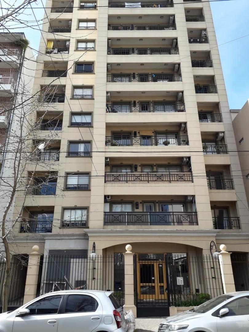 Departamento 3 ambientes con cochera