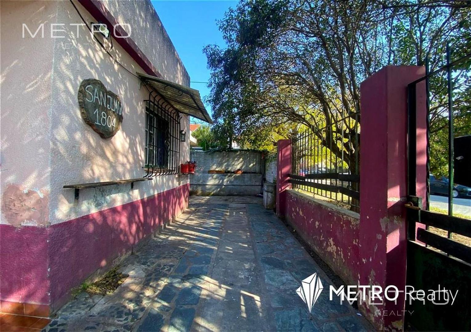 Depto Tipo Casa en Venta con 1 cocheras