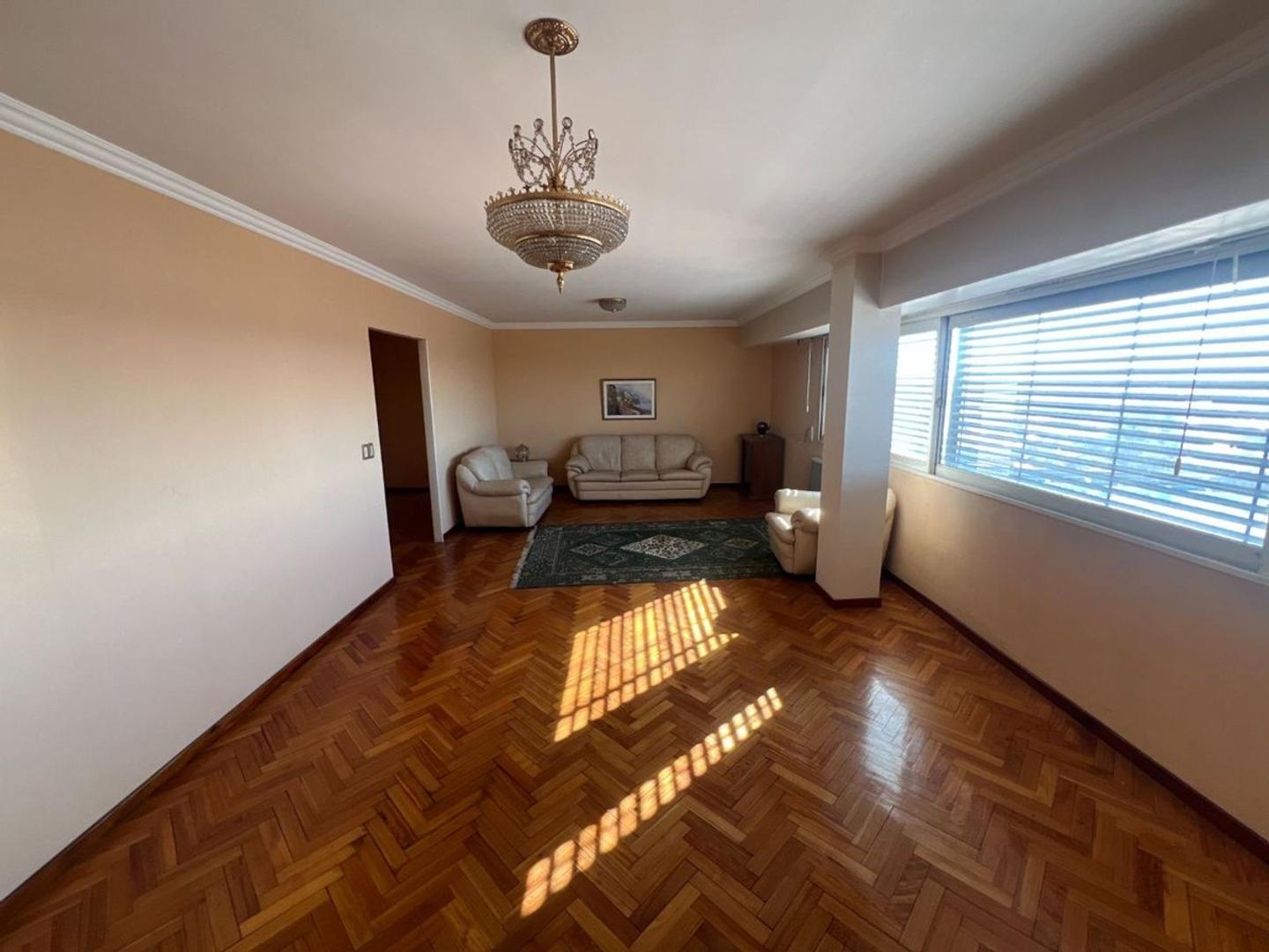 DEPTO 3 AMB APTO CREDITO Y PERMUTA EN LANUS