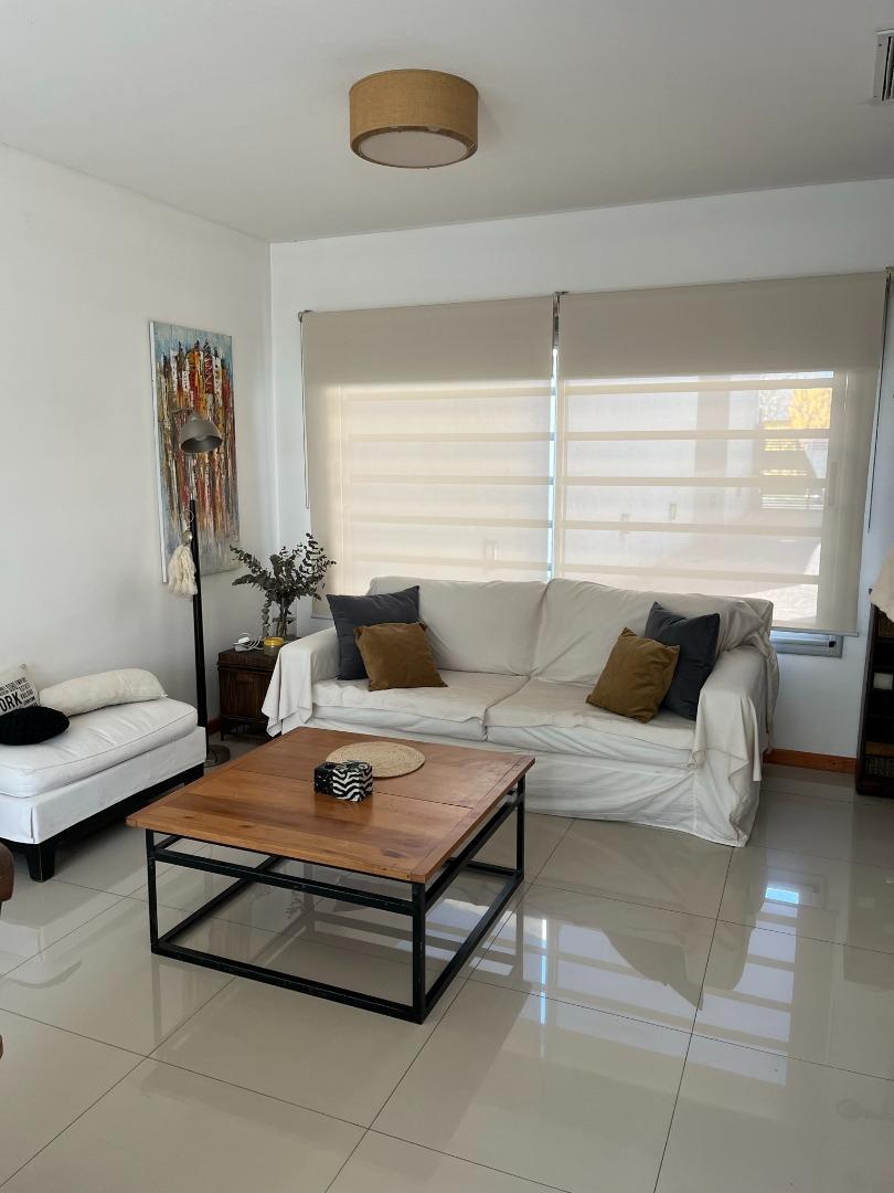 Duplex en venta 3 dom jardín muy buena calidad constructiva