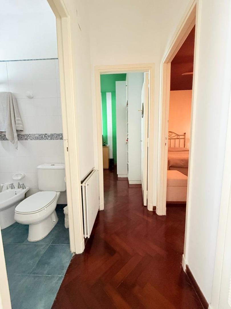 Departamento 3 ambientes con 2 baños