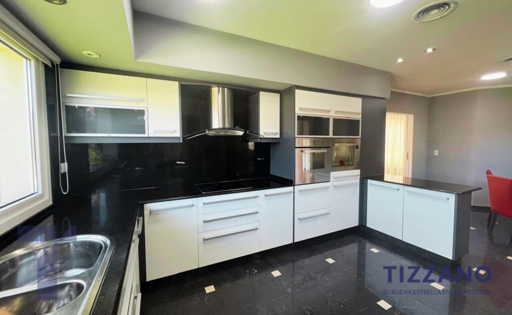 Casa en Alquiler en Fincas de iraola  Amoblada